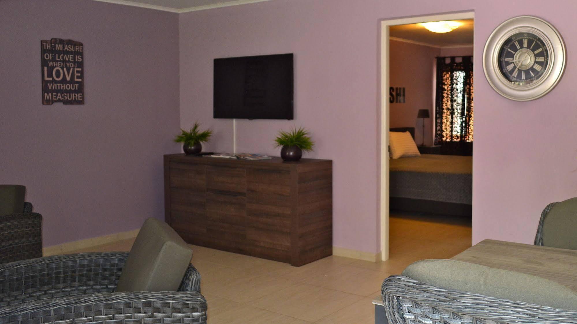 Cadushi Apartments Oranjestad Kültér fotó
