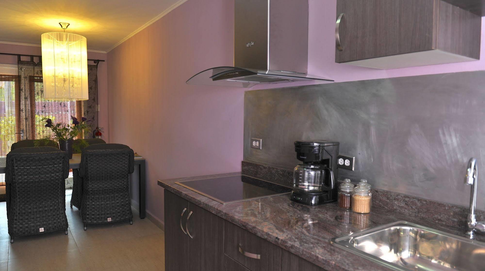 Cadushi Apartments Oranjestad Kültér fotó